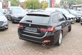 Daumennagel 19 - BMW 320 d xDrive Automatik Scheinwerfer LED=NAVI