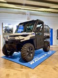 Daumennagel 2 - Polaris Ranger XP Kinetic Premium 4x4, 100% Elektro