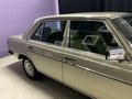 Daumennagel 8 - Mercedes-Benz 230 E Automatik /W 123/Sehr guter Zustand