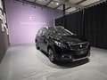 Thumbnail 2 - Peugeot 2008 Allure / 1 HAND / AUTOMATIC