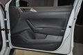 Daumennagel 31 - Volkswagen Polo VI Highline/ERSTE HAND/AUTOMATIC/PERLEFFECT