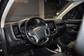 Daumennagel 14 - Mitsubishi Outlander PHEV Basis 4WD/1 HAND/PLUG-IN HYBRID
