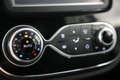 Daumennagel 32 - Renault Captur Limited  NAVI KLIMA 1. HAND