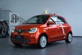 Daumennagel 2 - Renault Twingo Vibes Electric  AUT NAV LED SHZ