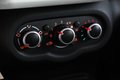 Daumennagel 22 - Renault Twingo Limited  FALTDACH Carplay