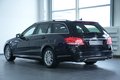 Daumennagel 10 - Mercedes-Benz E 250 CGI BlueEfficiency AUT SCHIEBEDACH LED AMBIENT