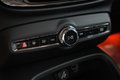 Daumennagel 26 - Volvo XC40 R Design AWD AUT LED PANO KEYLEES 360° H&K