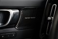 Daumennagel 31 - Volvo XC40 R Design AWD AUT LED PANO KEYLEES 360° H&K
