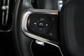 Daumennagel 33 - Volvo XC40 R Design AWD AUT LED PANO KEYLEES 360° H&K