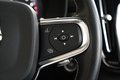 Daumennagel 34 - Volvo XC40 R Design AWD AUT LED PANO KEYLEES 360° H&K