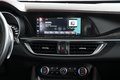 Daumennagel 23 - Alfa Romeo Stelvio Quadrifoglio Q4  AUT PANO LED NAV H&K