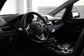Daumennagel 15 - BMW 220 d xDrive Sport Line  AUT PANO LED NAV AHK