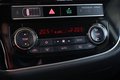 Daumennagel 24 - Mitsubishi Outlander Diamant Edition+ 2WD  AUT NAV LED SHZ
