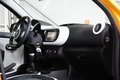 Daumennagel 14 - Renault Twingo Intens LED TEMP