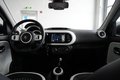 Daumennagel 17 - Renault Twingo Techno Electric  LED KAMERA NAV TEMP SHZ