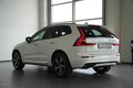 Daumennagel 11 - Volvo XC60 R Design AWD AUT NAV LED H&K 360°