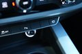Daumennagel 28 - Audi A4 Avant 40 TFSI S-Line sport AUT NAV LED
