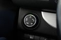 Daumennagel 36 - Peugeot Traveller Business VIP L2 AUT NAV 6-SITZER LEDER