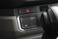 Daumennagel 26 - Volkswagen Crafter Kasten  35 lang Hochdach AUT NAV AHK 5-SITZER