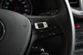 Daumennagel 33 - Volkswagen Crafter Kasten  35 lang Hochdach AUT NAV AHK 5-SITZER