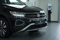 Daumennagel 5 - Volkswagen T-Roc Move  AUTOMATIK LED NAV