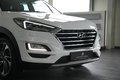 Daumennagel 6 - Hyundai TUCSON Premium 4WD AUT NAV PANO LED SHZ 360°