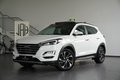 Daumennagel 1 - Hyundai TUCSON Premium 4WD AUT NAV PANO LED SHZ 360°