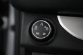 Daumennagel 42 - Peugeot Traveller Business VIP L3  AUT PANO LED 7-SITZER 180°