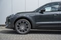 Daumennagel 41 - Porsche Macan  Panorama Dach Porsche Approved 02.2027