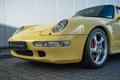 Daumennagel 35 - Porsche 911/993 Carrera 4S  pastellgelb 26.225km German car