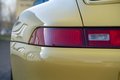 Daumennagel 42 - Porsche 911/993 Carrera 4S  pastellgelb 26.225km German car