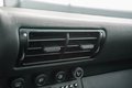 Daumennagel 63 - Porsche 911/993 Carrera 4S  pastellgelb 26.225km German car