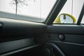 Daumennagel 26 - Porsche 911/993 Carrera 4S  pastellgelb 26.225km German car