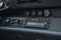 Daumennagel 20 - Porsche 911/993 Carrera 4S  pastellgelb 26.225km German car