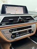 Thumbnail 21 - BMW 750i xDrive  Massage B&W Sound Glasdach SoftClose