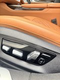 Thumbnail 13 - BMW 750i xDrive  Massage B&W Sound Glasdach SoftClose