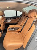 Thumbnail 29 - BMW 750i xDrive  Massage B&W Sound Glasdach SoftClose
