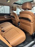 Thumbnail 36 - BMW 750i xDrive  Massage B&W Sound Glasdach SoftClose