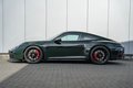 Daumennagel 3 - Porsche 911/992.2 Carrera 4 GTS  PTS brewstergreen Clubleder