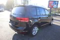 Daumennagel 4 - Volkswagen Touran 1.5 TSI DSG Comfortline Autom. Kamera. Navi. Klimaaut. AHK. 7-Sitze. SHZ. PDC.