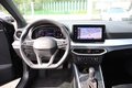 Daumennagel 8 - SEAT Arona 1.5 TSI DSG FR Autom. Navi. Kamera. Klimaaut. SHZ. AHK. PDC.