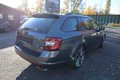 Thumbnail 3 - Skoda Octavia Combi DSG RS 245 Autom. Navi. Klimaaut. AHK. Alu. SHZ. LED. PDC. 8 fach bereift.