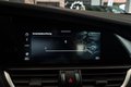 Daumennagel 25 - Alfa Romeo Giulia Veloce Q4|SPORT-PAKET|H&K|MATRIX|BREMBO