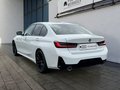 Daumennagel 2 - BMW 320i M Sport MMRY/ACC/ADAPTLED/GLASDACH/HIFI