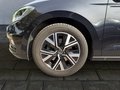 Daumennagel 5 - Volkswagen Touran Comfortline ADAPTLED/PANO/RFK/STNDHZNG/AHK