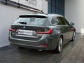 Daumennagel 3 - BMW 320d xDrive AHK/ACC/PANO/RFK/DRIVINGASSIST/HIFI