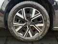 Daumennagel 5 - Volkswagen Touran Comfortline AHK/PANO/STNDHZNG/DYNAUDIO/RFK