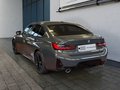 Daumennagel 2 - BMW 320i M Sport MMRY/ACC/ADAPTLED/GLASDACH/HIFI