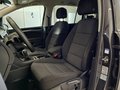 Daumennagel 4 - Volkswagen Touran Comfortline ADAPTLED/RFK/STNDHZNG/DYNAUDIO