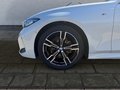 Daumennagel 10 - BMW 320d xDrive M Sport HUD/PANO/ADAPTLED/STNDHZNG